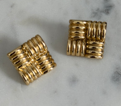 Pia Earrings